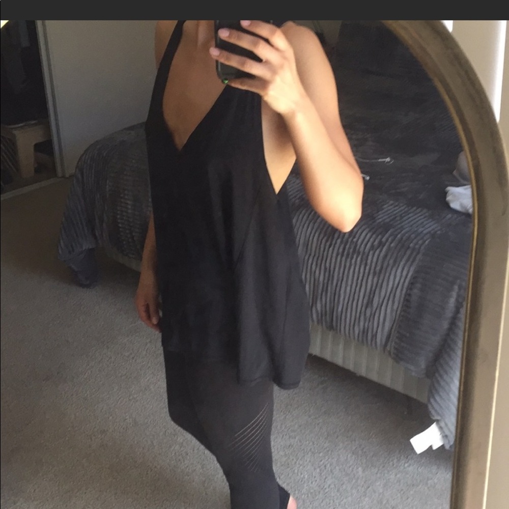 Lululemon flowy deep v tank top black